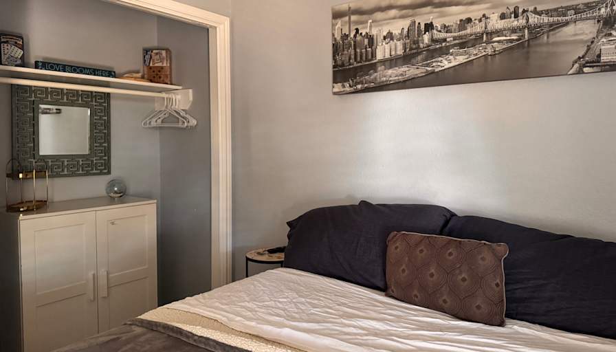Mary's room