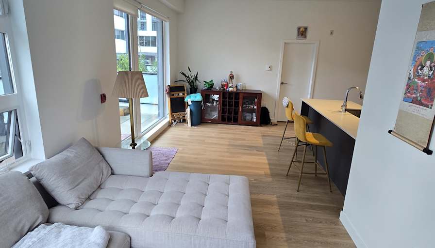 Binaipal's room
