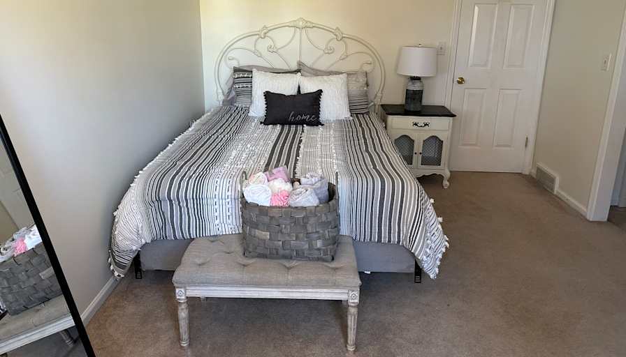 Jodi's room