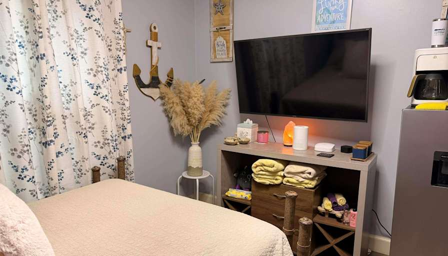 Ambyr's room