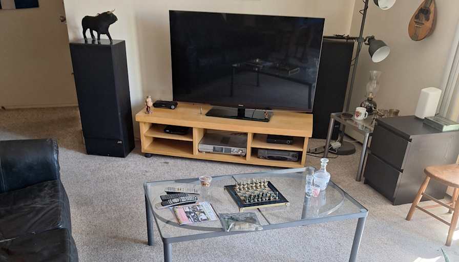Glenn Weile's room