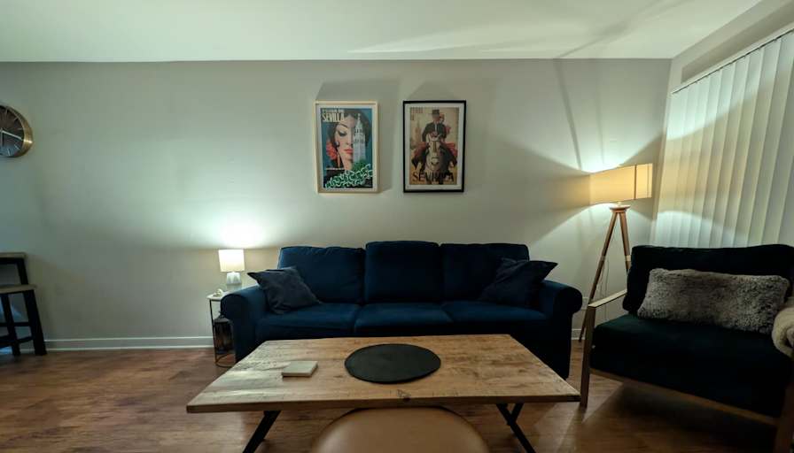 alexis romeo's room