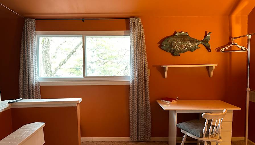 terrence brooks's room