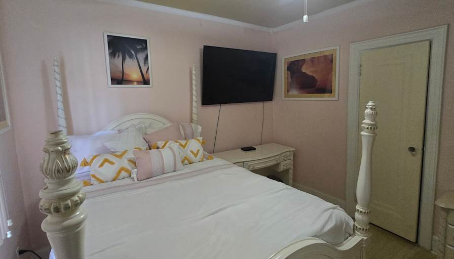 TONY's room