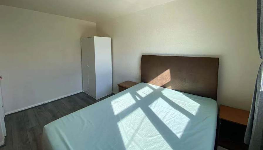 Leo's room