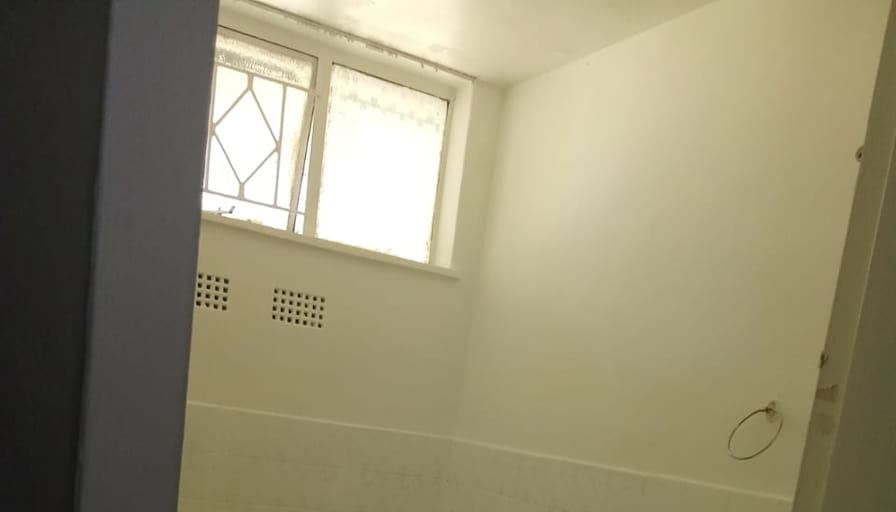 Tirelo's room