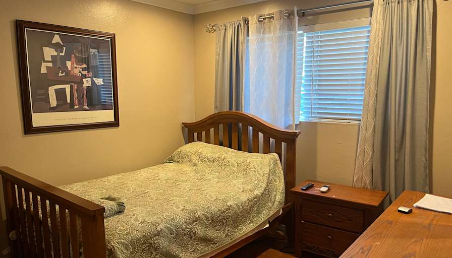 Annie's room