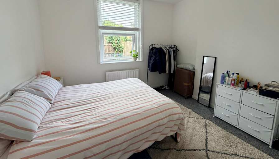 Lauren's room
