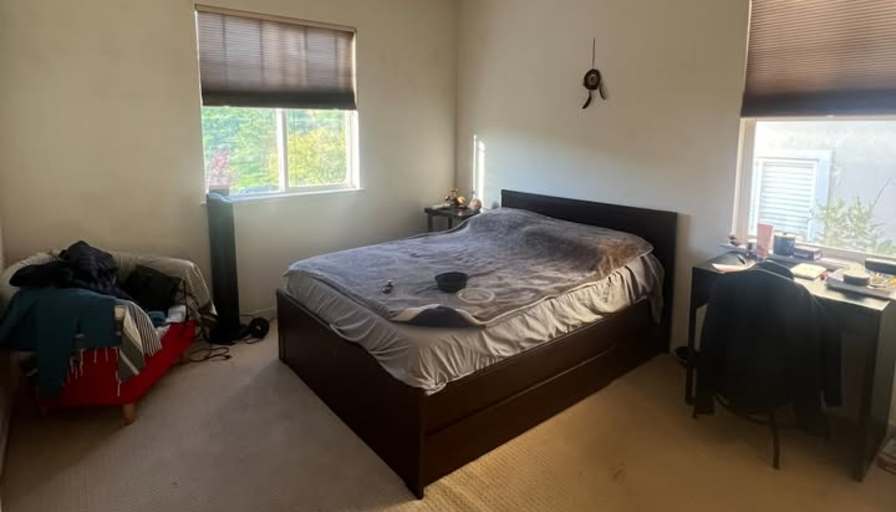 Ali's room