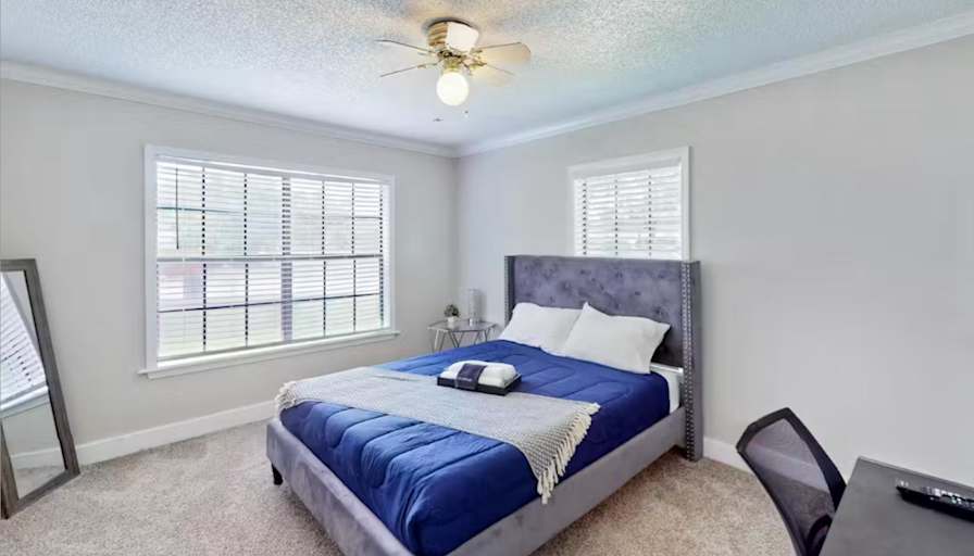 Zak's room