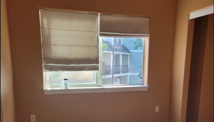 yen's room