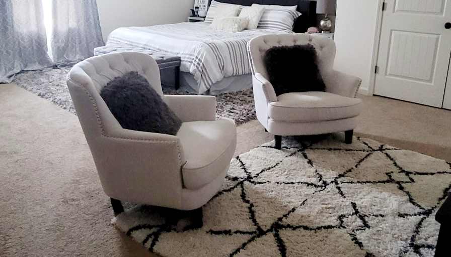 Oshirley's room