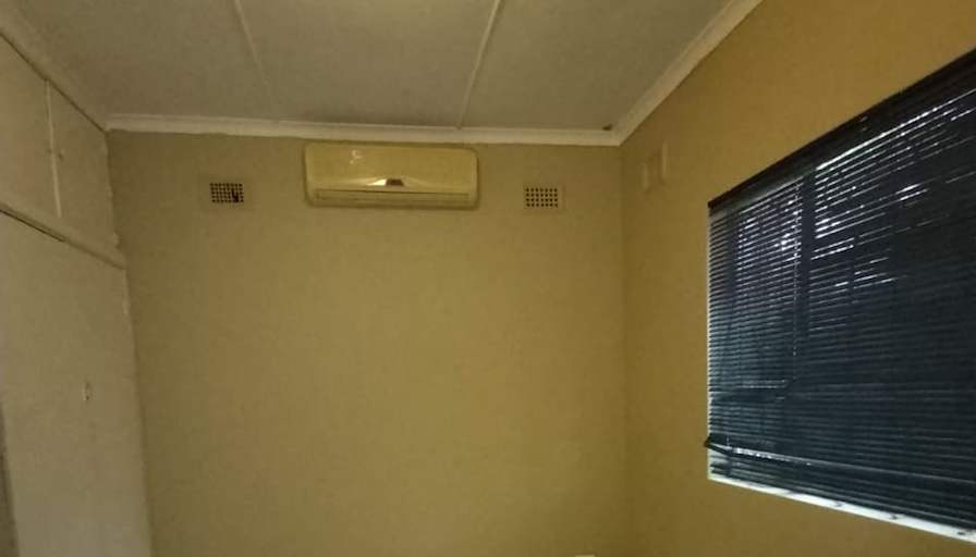 Sibonile's room