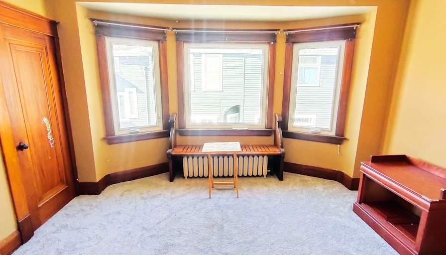 Freddy's room