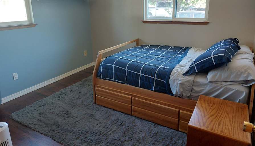 Aaryn's room