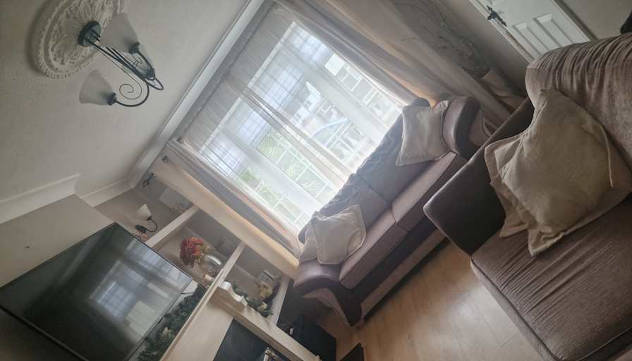 Margaret power's room