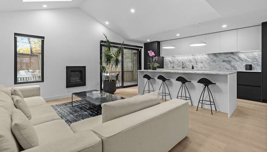 Alexia Economakis's room