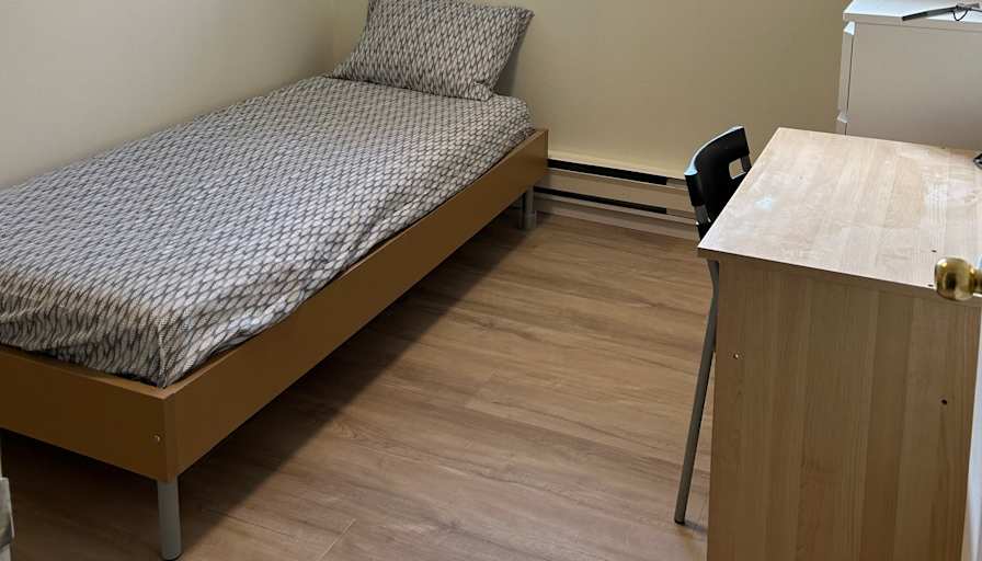 Falguni's room