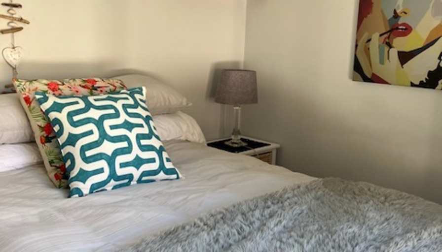lou's room