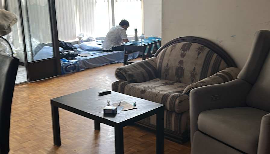 Sathiyamoorthy's room