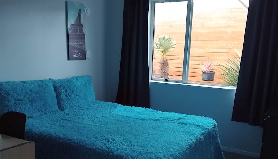 Phillip's room
