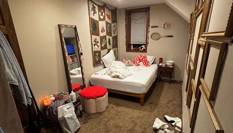 Katherine's room