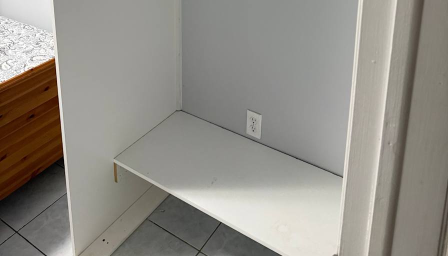 adel's room