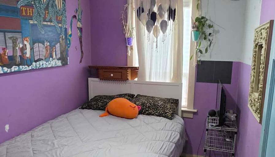 Jade's room