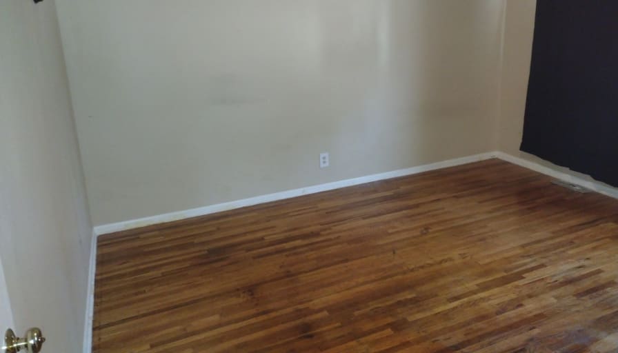 Jessica Yang's room