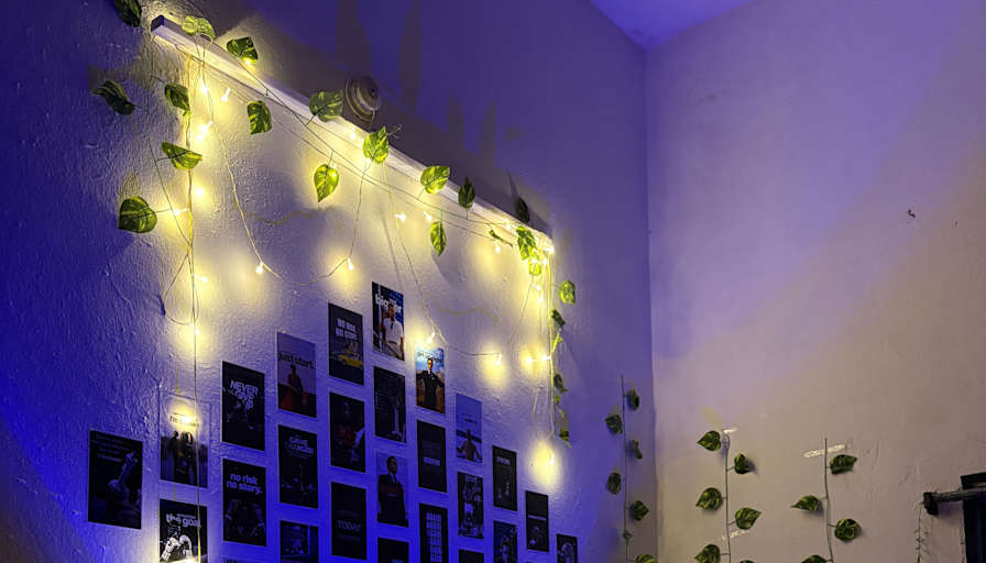 Manav Shrivastava's room