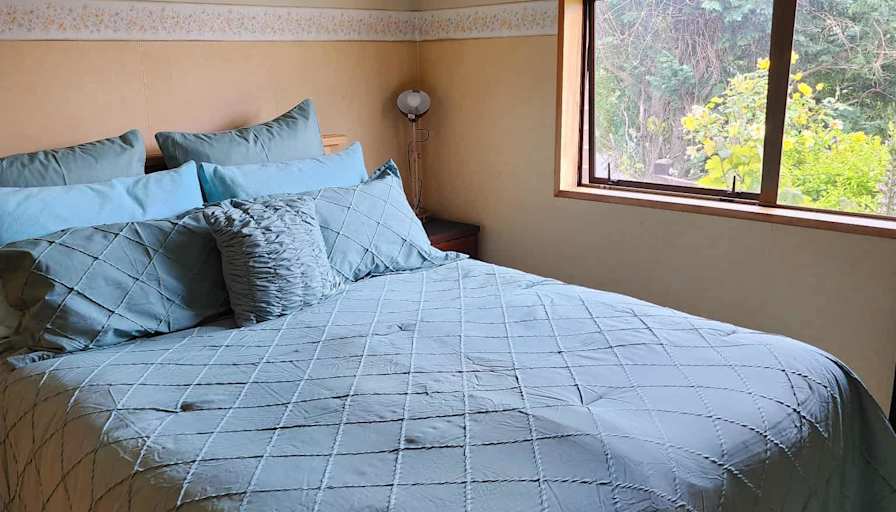 Jen Given's room
