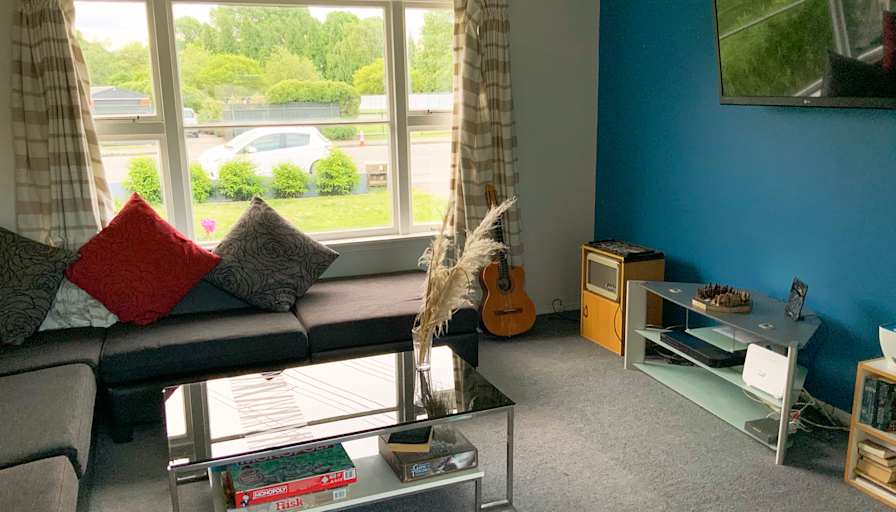 Alejandro Cruz's room