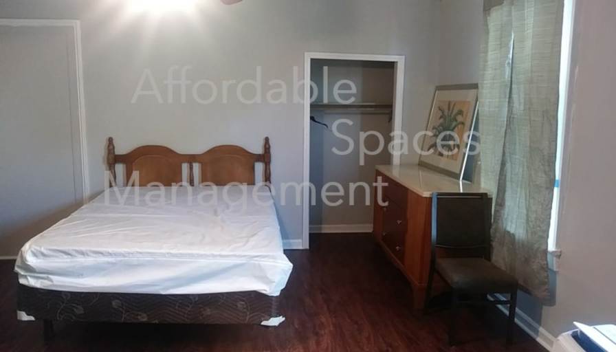 Affordable Spaces's room
