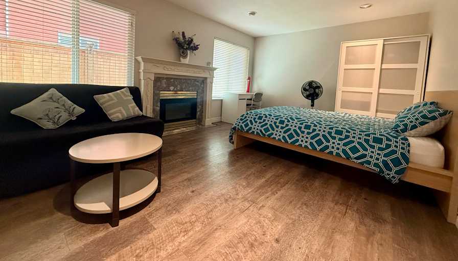 Tracy's room