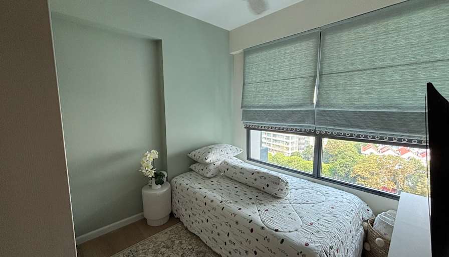 Tia's room