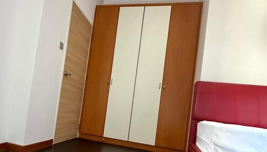 EJ's room
