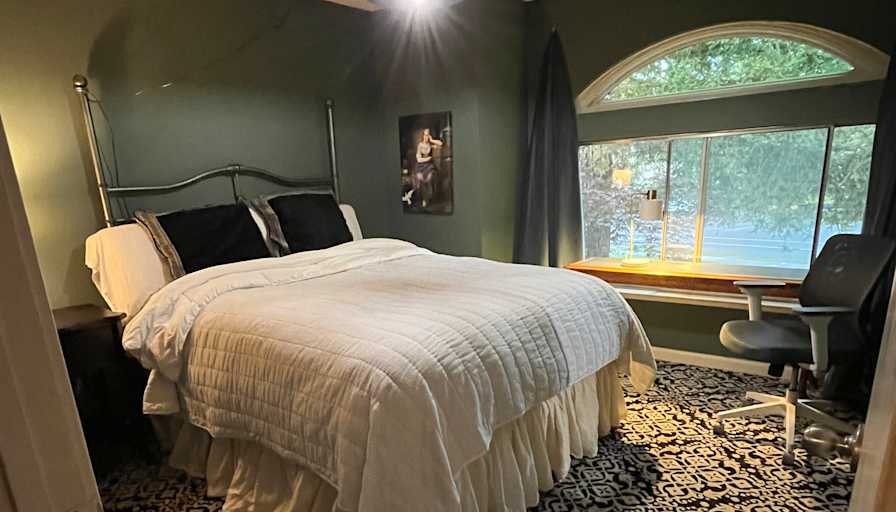 Mary Wyatt Moen's room