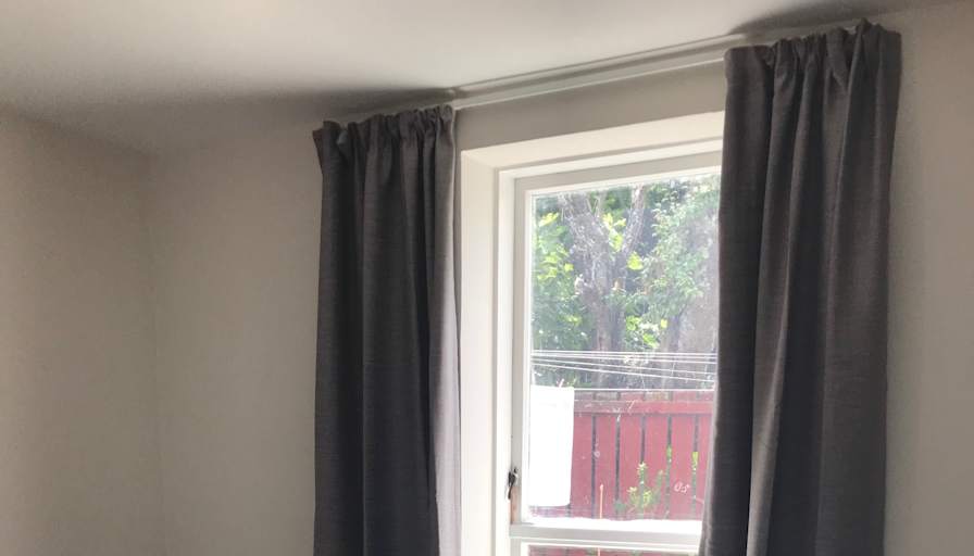 Conwae's room