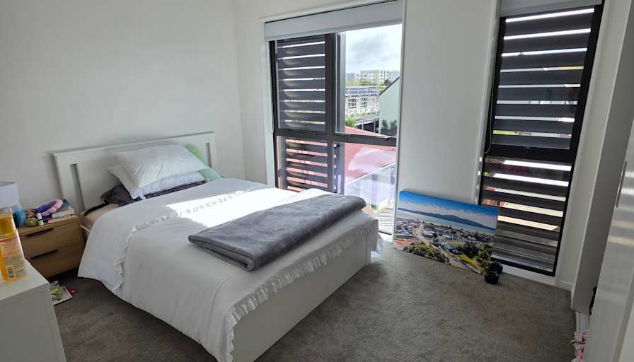 Patchanun's room