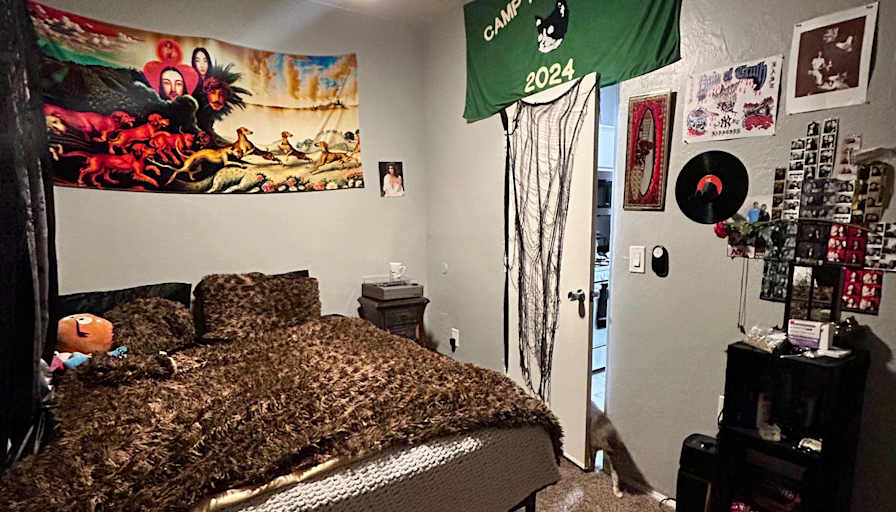 JoAnne's room