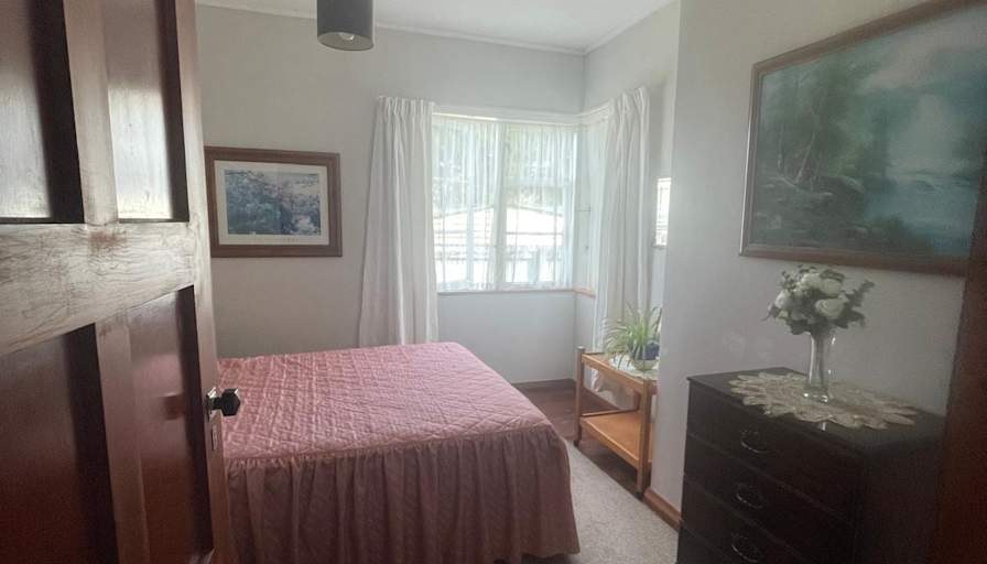 Nicole's room