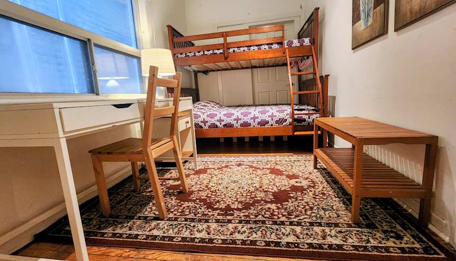 Laure's room
