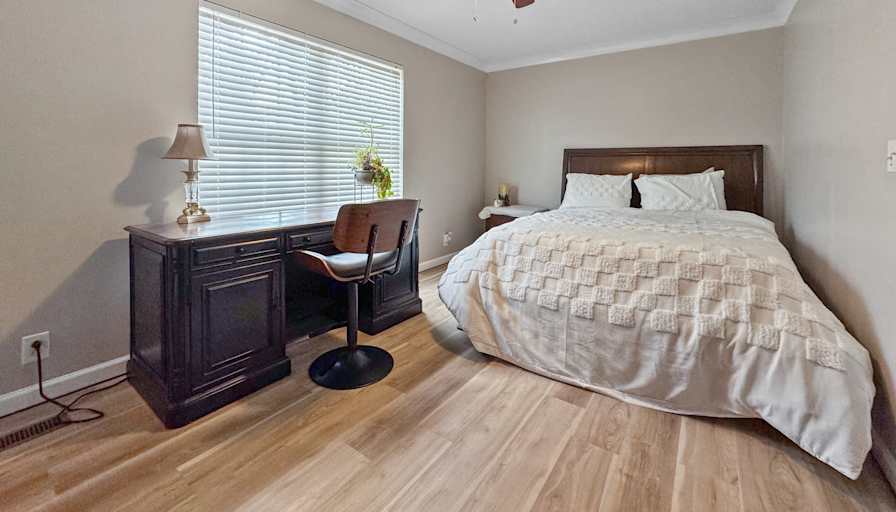 Dejuan's room