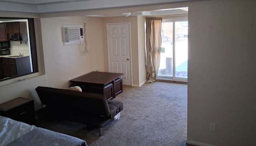 Rayshell Wray's room