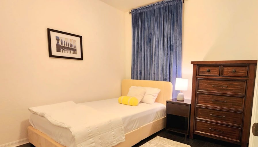 Zarish's room
