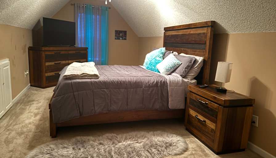 Bernadette's room