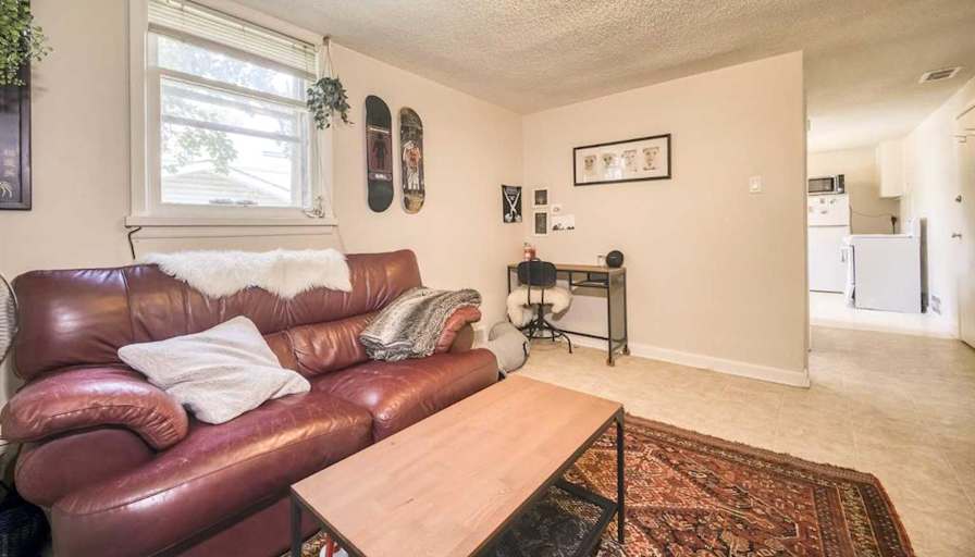 Jeffrey's room