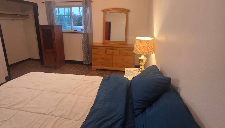 Rhonda's room