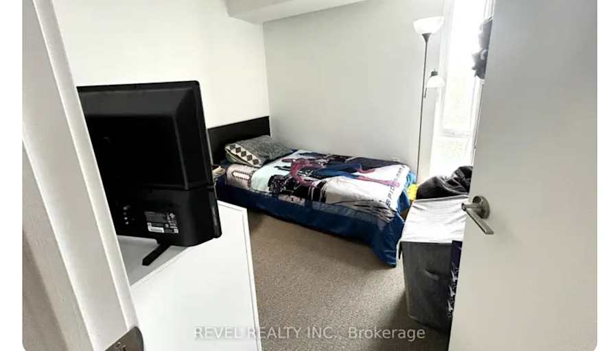 Duncan's room
