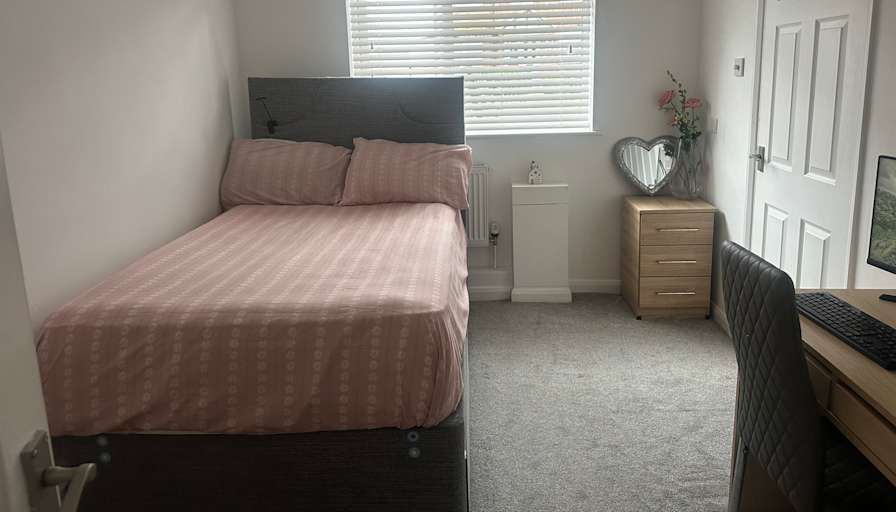 Khadija's room